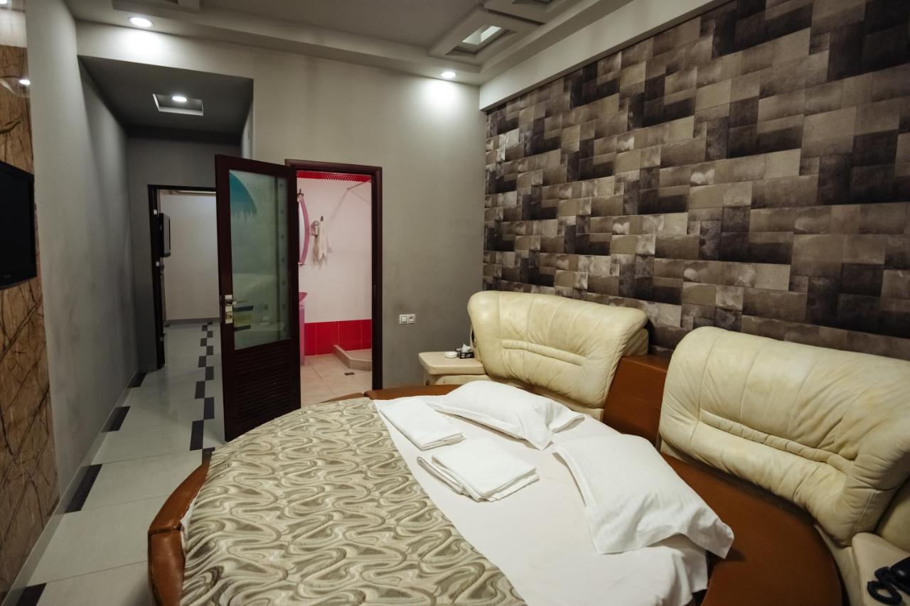 יירבאן Golden Seconds Hotel מראה חיצוני תמונה