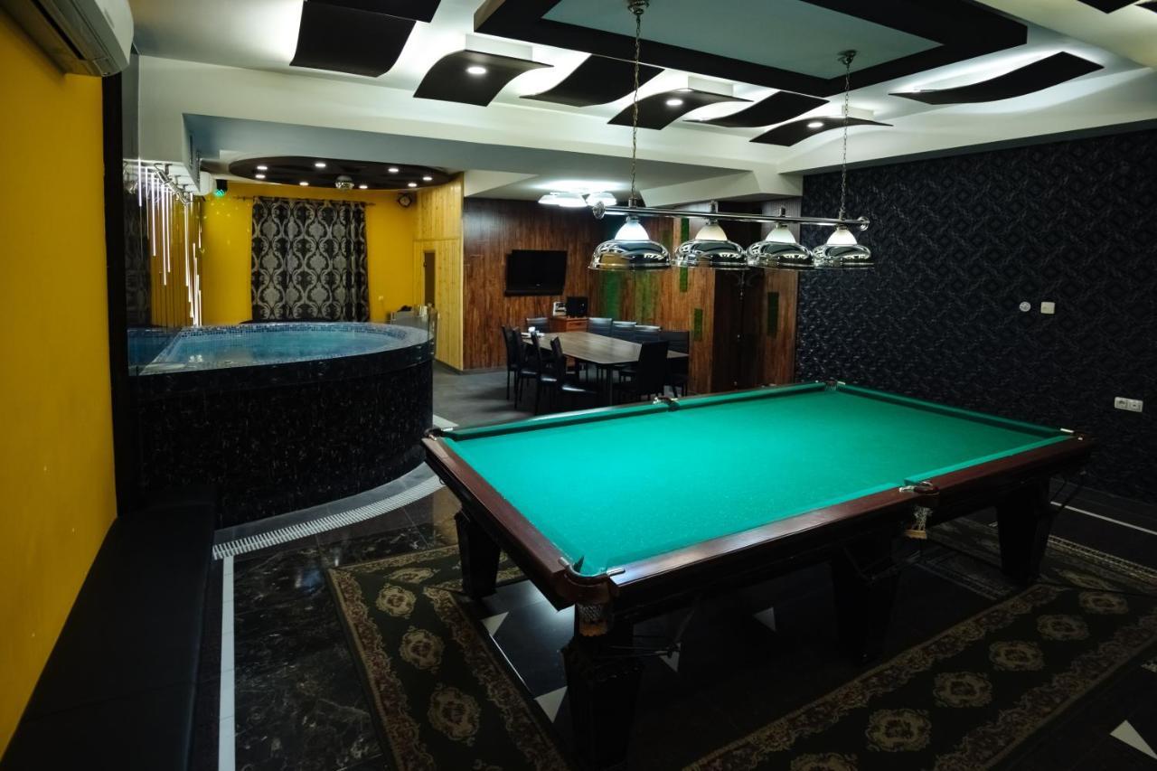 יירבאן Golden Seconds Hotel מראה חיצוני תמונה