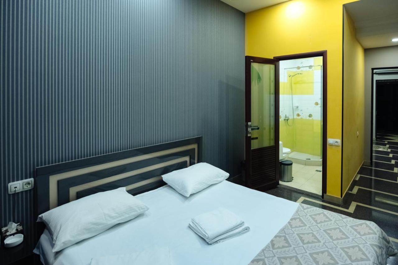 יירבאן Golden Seconds Hotel מראה חיצוני תמונה