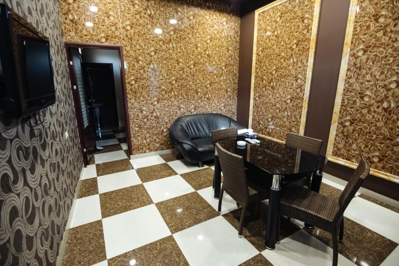 יירבאן Golden Seconds Hotel מראה חיצוני תמונה