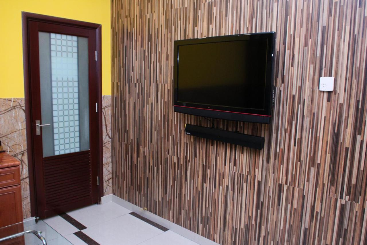 יירבאן Golden Seconds Hotel מראה חיצוני תמונה