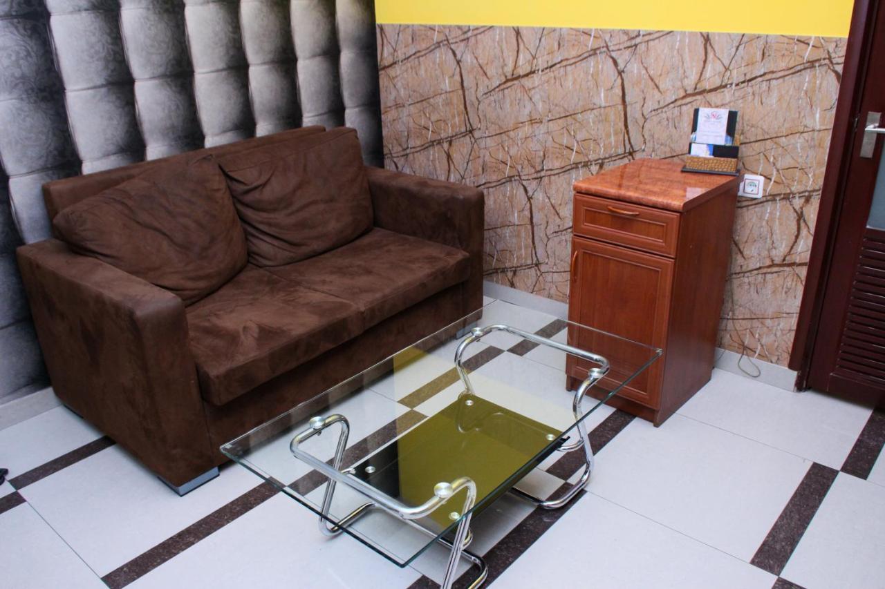 יירבאן Golden Seconds Hotel מראה חיצוני תמונה