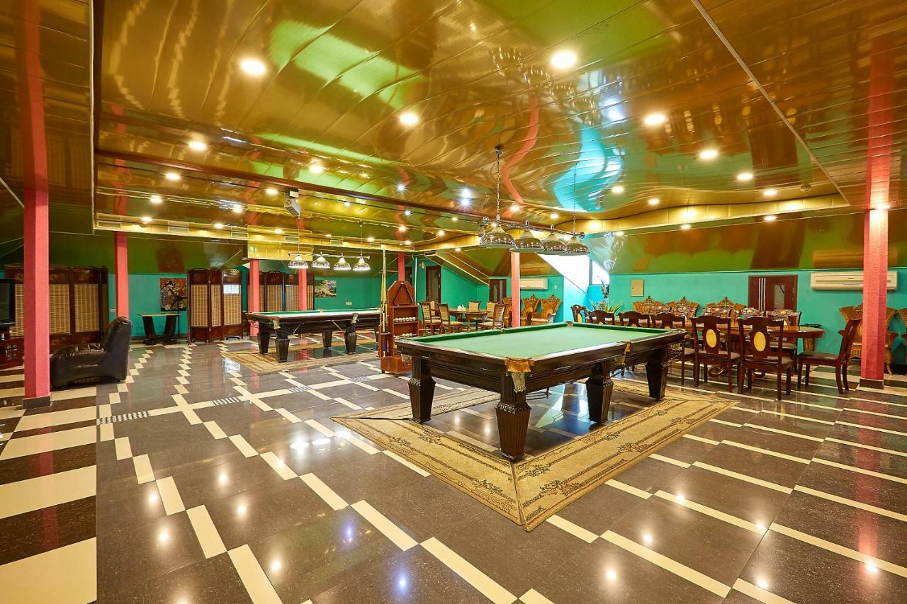 יירבאן Golden Seconds Hotel מראה חיצוני תמונה